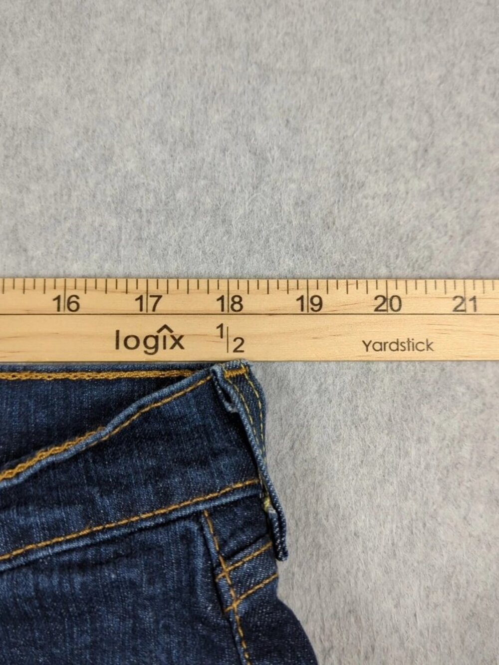 Levi's 505 Jeans Men's 38x30 (Actual 36x29) Blue Denim Regular Fit Straight Leg - Picture 4 of 9